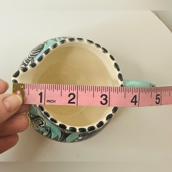 Penzo Pottery small colorful hand-painted pitcher from Zimbabwe signed - Picture 8 of 9